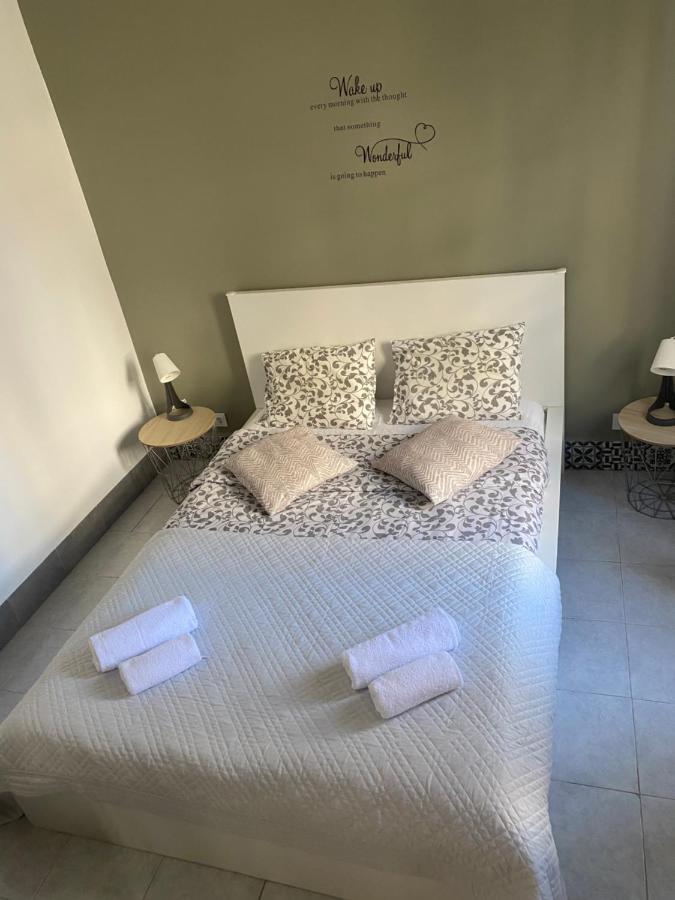 Cozy House Setubal Apartment ภายนอก รูปภาพ